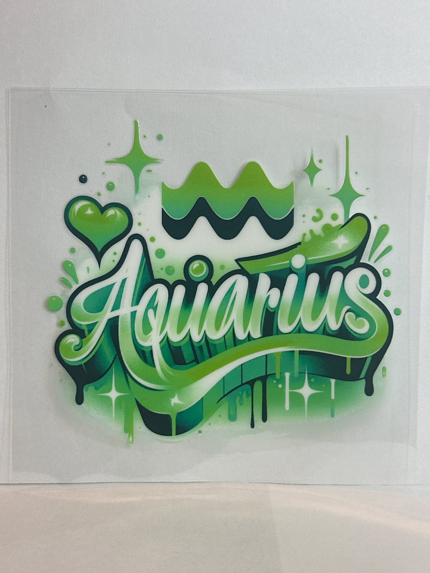 Aquarius (green)